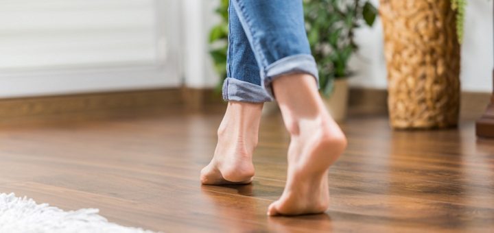 Clean Vinyl Plank Flooring