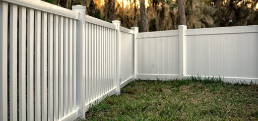 Is a Vinyl Fence Better Than a Wood Fence?