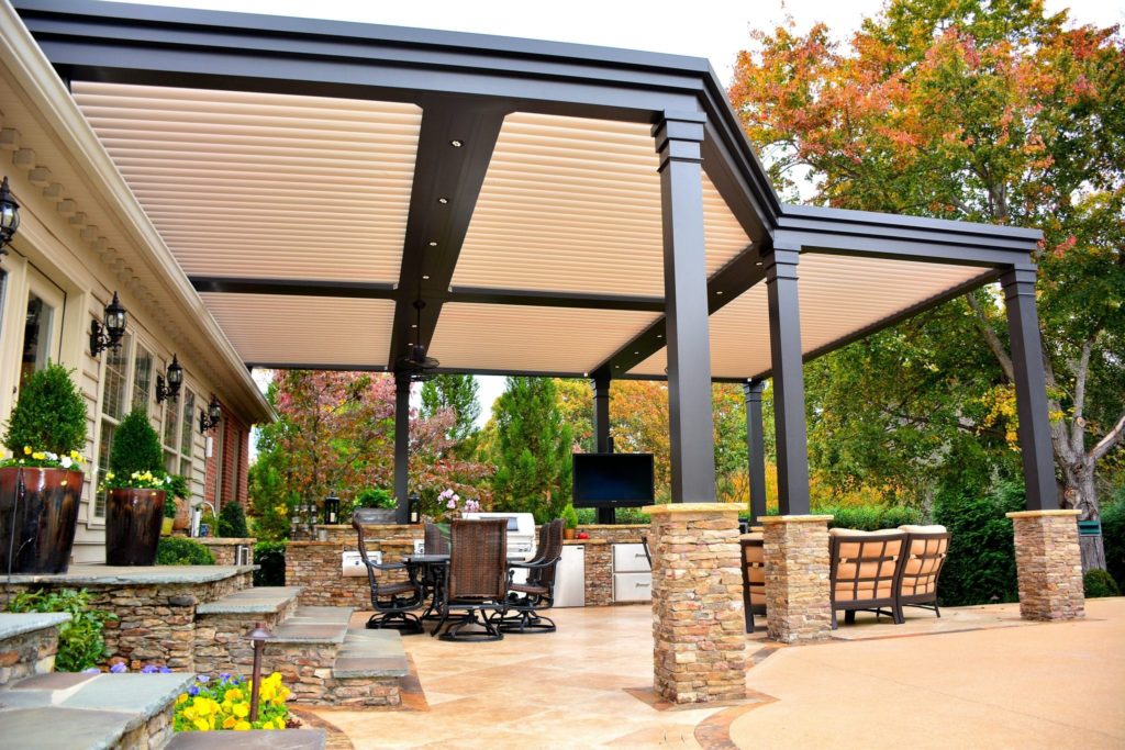 A Guide to Louvered Roofs