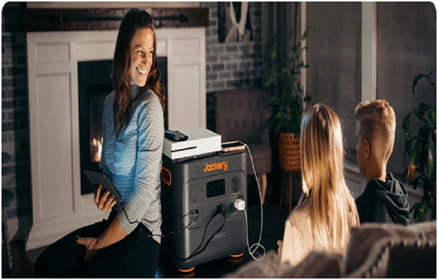 Jackery Solar Generator